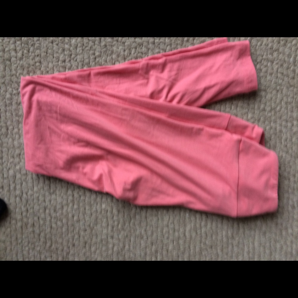 Peach one size Lularoe leggings